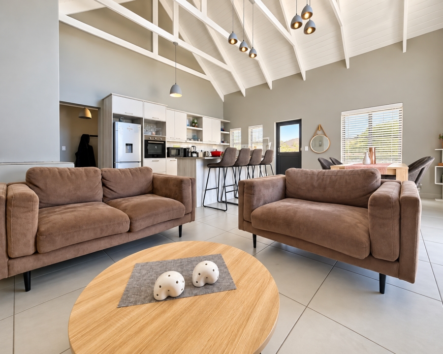 3 Bedroom Property for Sale in Brittania Beach Estate Western Cape